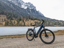 In recensione: Gazelle Ultimate C380. Bicicletta di prova fornita da Gazelle Germania.