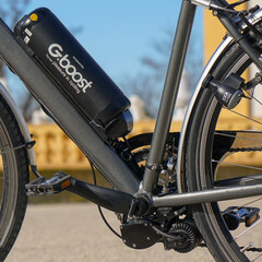 Il kit di conversione per biciclette elettriche Gboost ha una potenza fino a 800 W grazie al suo motore V8. (Fonte: Gboost)