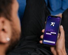 Eustella e uno smartphone