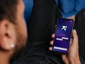 Eustella e uno smartphone
