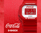 La vecchia collaborazione Casio G-Shock x Coca Cola - il DW5600CC23-4, raffigurato insieme ai loghi Coca-Cola e G-Shock su uno sfondo rosso. (Fonte: Casio - modifica)