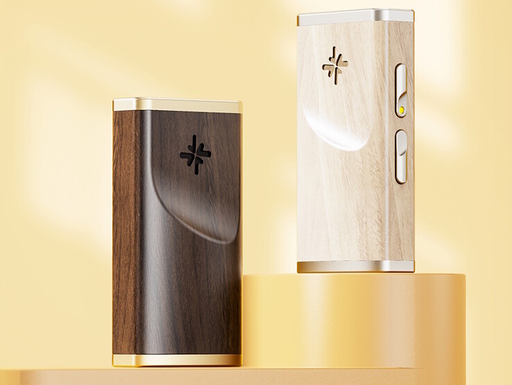 Il DAC Fiio Snowsky Melody è disponibile in acero o noce. (Fonte: Fiio)