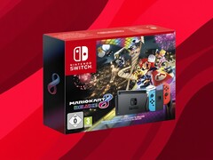 Viene mostrato il bundle Nintendo Switch Mario Kart 8 Deluxe