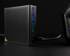 In Cyberpunk 2077, la USB4 v2 aveva circa il 25% di vantaggio sul suo predecessore. Nella foto: l'eGPU OneXGPU Lite. (Fonte: ETA Prime)