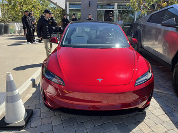 2024 Tesla Model 3 Ludicrous anteriore