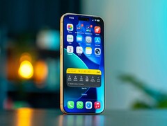 Il successore dell'iPhone 17 Pro qui raffigurato dovrebbe avere un display migliore.