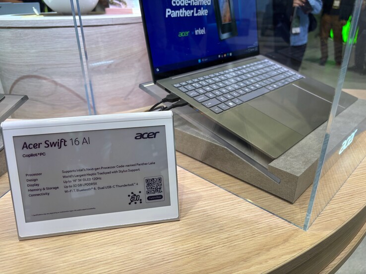 Specifiche di Acer Swift 16 AI. (Fonte: Notebookcheck)