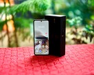 Il Motorola Razr 70 offre due display molto luminosi.
