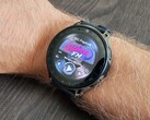 L’app WatchFM richiede ancora una connessione tramite smartphone