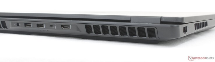 Posteriore: Adattatore AC, 2x USB-A (10 Gbps), USB-C con DisplayPort 2.1 + Power Delivery 3.1 (10 Gbps), HDMI 2.1