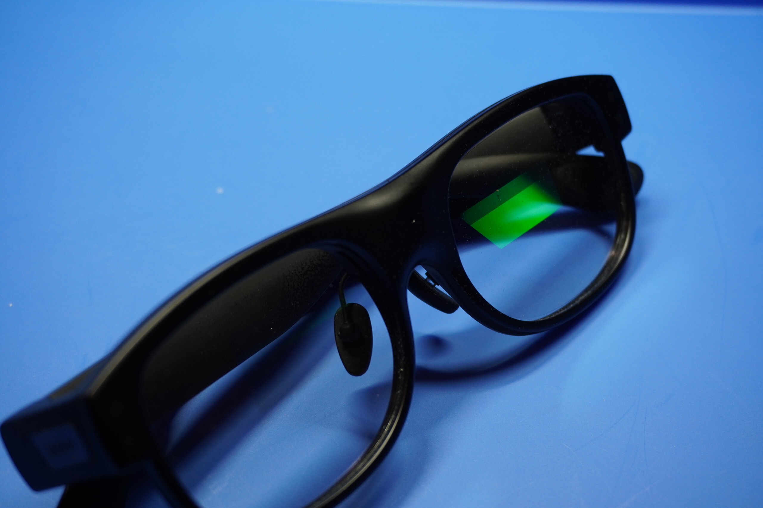 Gli occhi degli utenti saranno verdi, che gli piaccia o meno