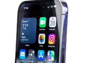 L'iPhone 15 Pro avrà un aspetto diverso dal modello attuale, nella foto, anche se non radicalmente. (Fonte: Notebookcheck)