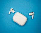 Gli AirPods Pro ora supportano MagSafe, anche se senza altri cambiamenti. (Fonte: John Smith)