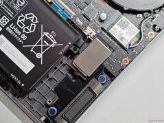 Modulo Wi-Fi e secondo slot SSD