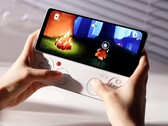 L'Ayaneo Pocket Play è stato ovviamente ispirato dal Sony Xperia Play.