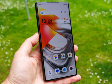 Nubia Z70S Ultra: Visione all'aperto