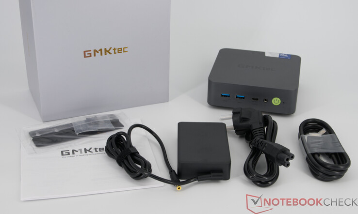Cosa è incluso nella confezione del GMKtec NucBox K17