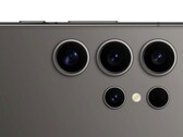 Secondo il leaker Ice Universe, la fotocamera del Samsung Galaxy S24 Ultra offrirà finalmente l'opzione video 4K120 conosciuta dai flagship Sony Xperia. (Immagine via Walmart, modificata)