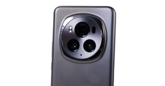 Honor Magic6 Pro. (Fonte: Notebookcheck)