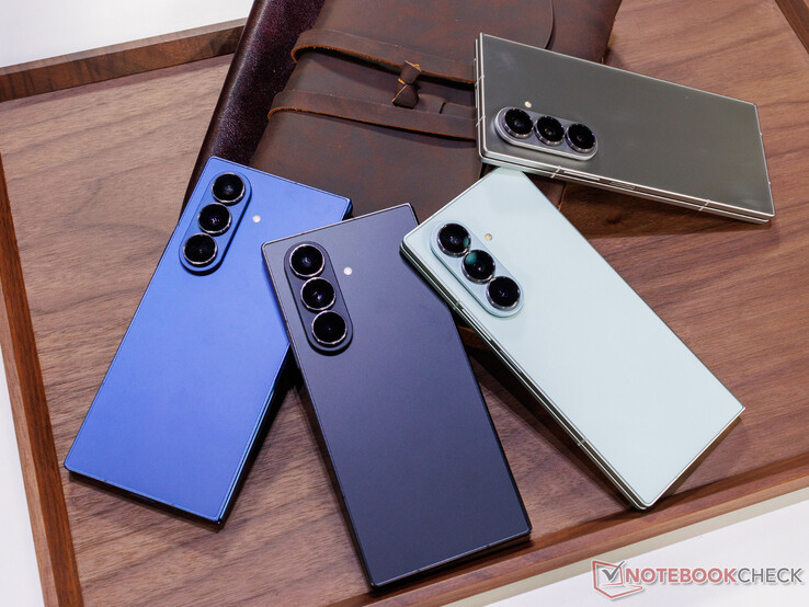 Galaxy Z Fold7 nelle sue quattro opzioni di colore di lancio. (Fonte: Notebookcheck)