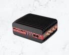 Il mini PC SolidRun Bedrock RAI300 è dotato di APU AMD Ryzen AI 9 HX 370 a 12 core, con una memoria fino a 128 GB. (Fonte: Bedrock)