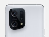 Il Find X5 condivide le sue fotocamere con il Find X5 Pro, anche se in un telaio più piccolo. (Fonte: Oppo)