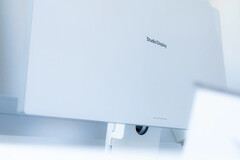 L'unica strada è in salita per i monitor esterni di Apple, almeno per quanto riguarda i prezzi. (Fonte: Mohamed Kerroudj)