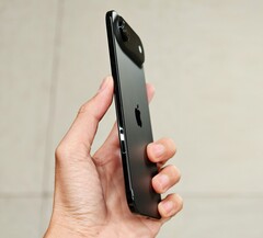 L&#039;iPhone Air di Apple non sembra essere molto popolare (Fonte immagine: Thai Nguyen)