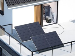 La centrale elettrica da balcone EcoFlow PowerStream sta ricevendo un aggiornamento del firmware. (Fonte: EcoFlow)