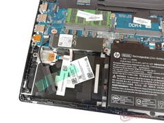 HP ProBook 445 G7 - vano SATA libero