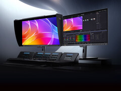 ProArt Display OLED PA32USD è in grado di ricaricare un dispositivo collegato fino a 96 W tramite Thunderbolt 4.