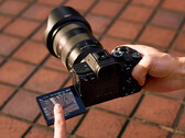 Il nuovo display snodato (Image Source: Sony)