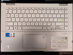 La tastiera di VivoBook Flip 14 fa il suo lavoro per l'uso quotidiano