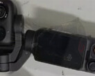 Un primo piano del presunto DJI Osmo Pocket 4. (Fonte immagine: via Igor Bogdanov)