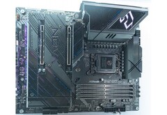 ASRock Z790 Nova WiFi7 (Fonte: Xfastest.com)