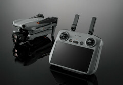 Il DJI Air 3 e il controller remoto RC-N2. (Fonte: @rquandt &amp;amp; WinFuture)