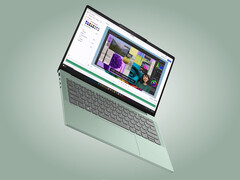 Lenovo ha creato diversi colori di IdeaPad Slim 5 14IPH11, tra cui la variante verde qui raffigurata.