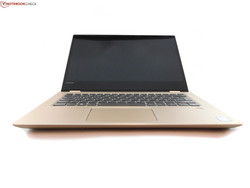 Il Lenovo Yoga 520-14IKB, fornito da Notebooksbilliger.de