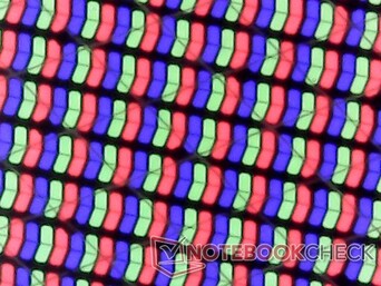 Array subpixel RGB con rivestimento touchscreen