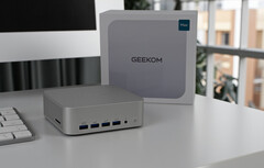 Geekom A9 Max con AMD Ryzen AI 9 HX 370 e 32 GB di RAM DDR5. (Fonte immagine: Notebookcheck)