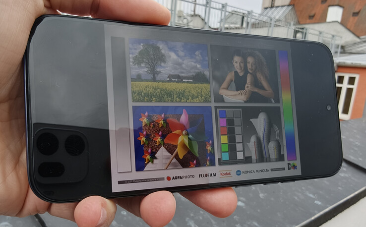 Uso all'aperto: Motorola Moto G67