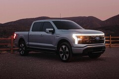 Il prezzo dell'F-150 Lightning aumenta ancora (immagine: Ford)