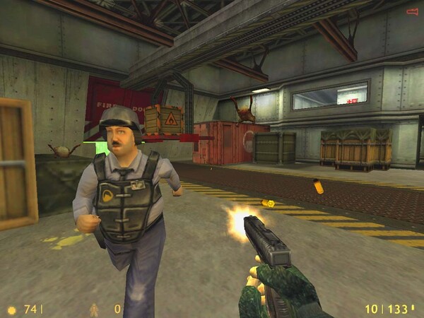 Anche se oggi è un po' datato dal punto di vista grafico, Opposing Force era rivoluzionario per l'epoca, come lo era il suo gioco base. E tutto questo era contenuto in 32 MB di memoria video! (Fonte: Valve)