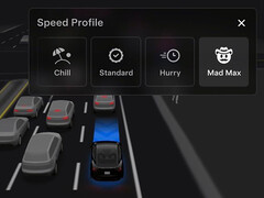 La nuova Tesla FSD 14 in modalità Mad Max. (Fonte: Sawyer Merritt/X)