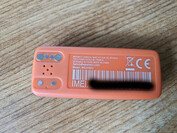 Weenect XS (in basso)