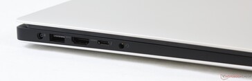 A sinistra: alimentazione, USB 3.1 Gen 1, HDMI 2.0, Thunderbolt 3, uscita audio combinata da 3.5 mm