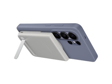 Dispone anche di un cavalletto pieghevole per l'utilizzo a mani libere