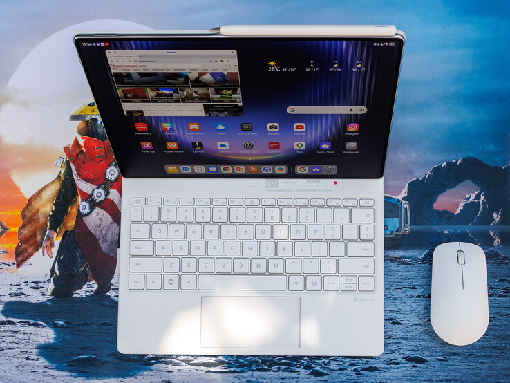 MatePad Pro Max con tutti gli accessori