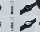 Orologi da polso FamilyMart neri e bianchi co-sviluppati con Citizen Watch, mostrati con la confezione e i dettagli del cinturino.