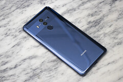 Il Huawei Mate 10 Pro di quattro anni fa è idoneo per EMUI 12. (Fonte: Slick Deals)